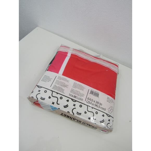 BigMouth Inc Giant Beach Blanket Bomb Pop Beach Blanket Red White Blue - Picture 4 of 4